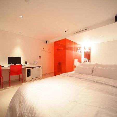 Hotel Pop Jongno Szöul Kültér fotó