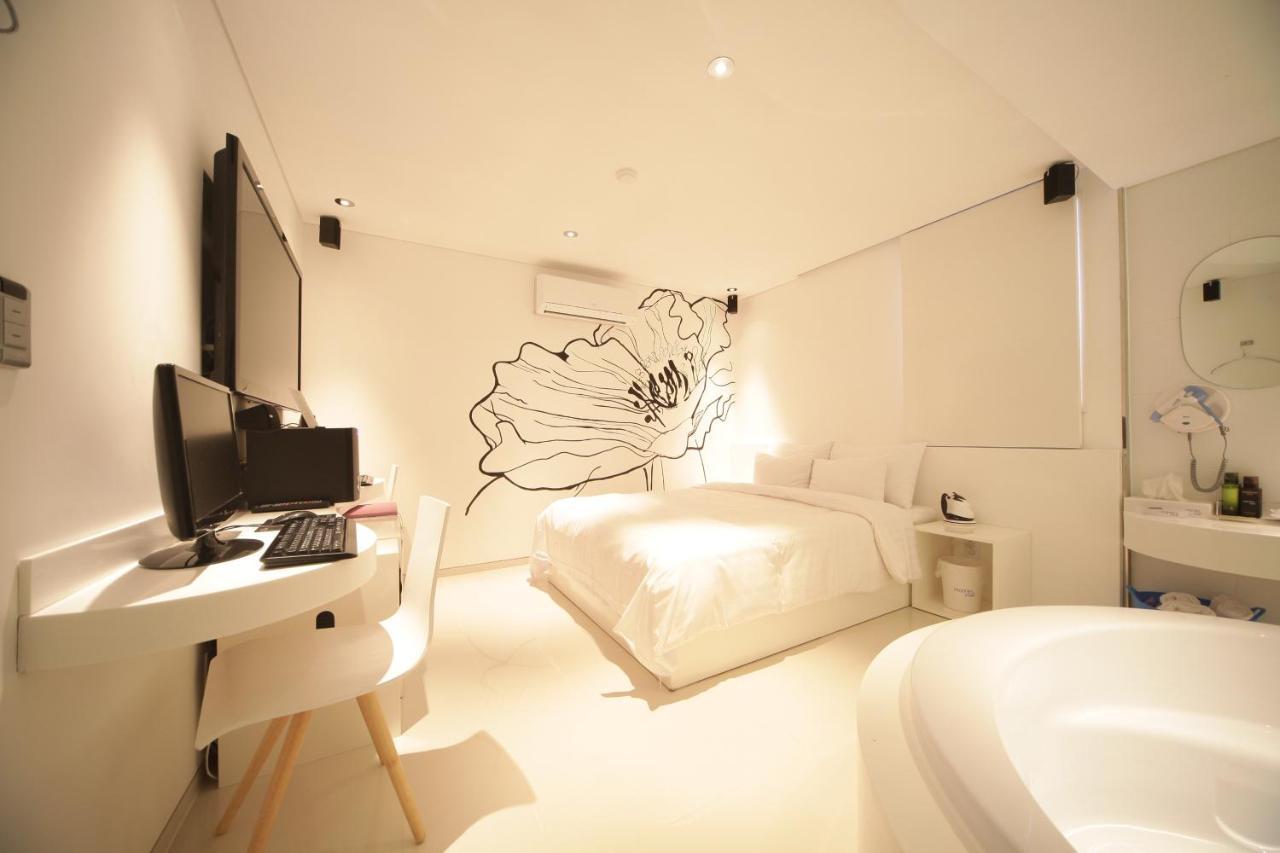 Hotel Pop Jongno Szöul Kültér fotó