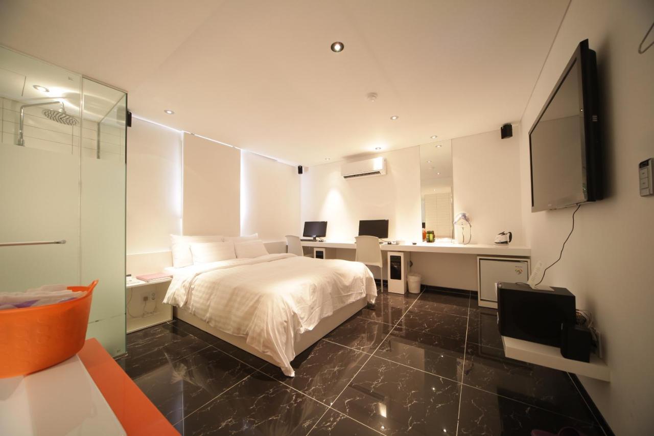 Hotel Pop Jongno Szöul Kültér fotó